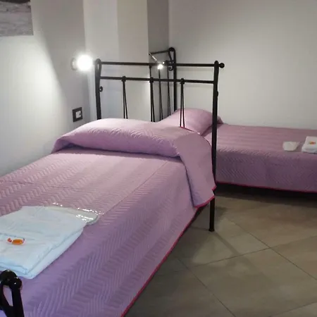 Room&apartments * Cefalù