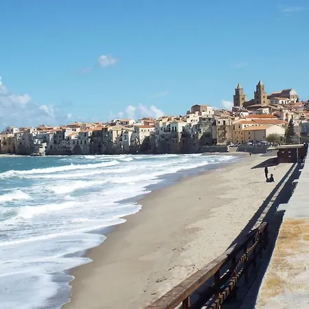 And Apartment Cefalu