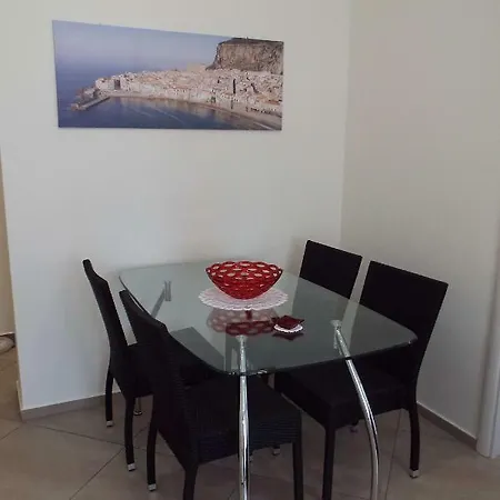 And * Cefalù