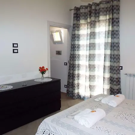 Apartment And Cefalu