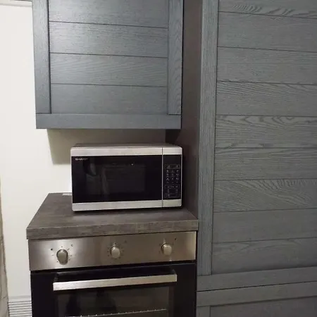 And * チェファル